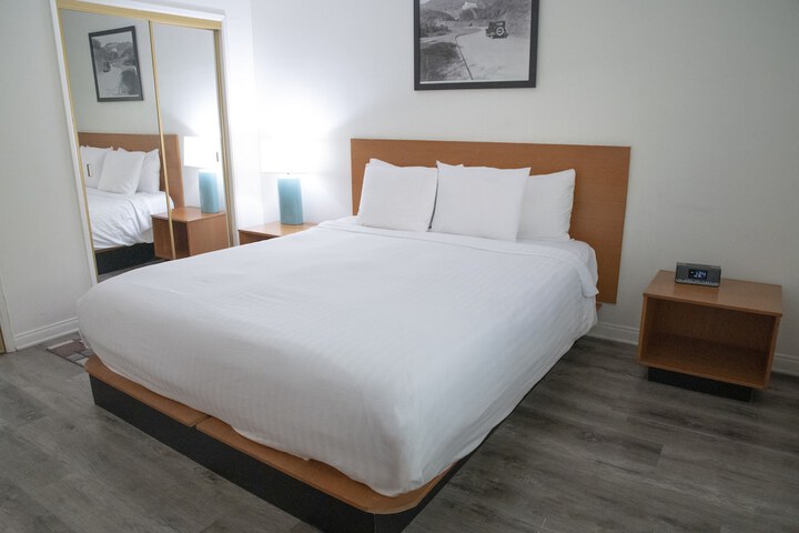 Room 55 of 79