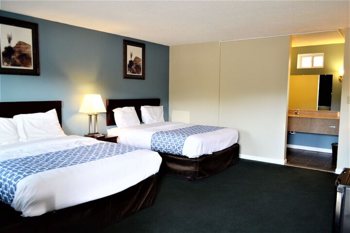 Room 33 of 42