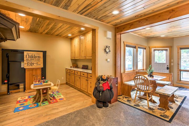 Cozy Buena Vista Apartment 4 Mi to Main Street!