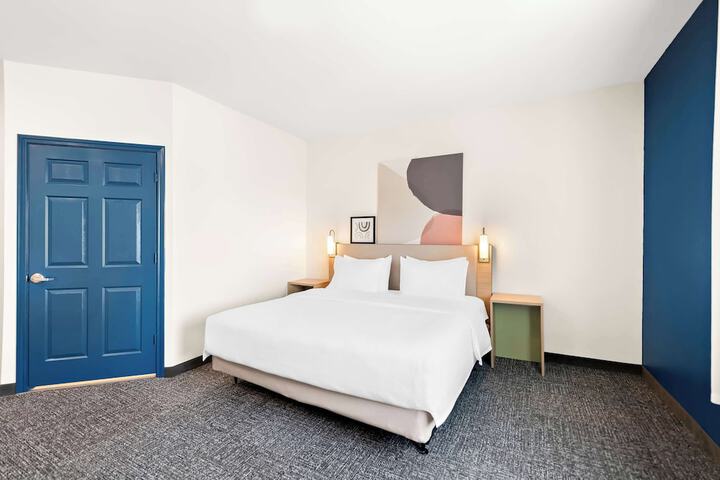 Room 31 of 43