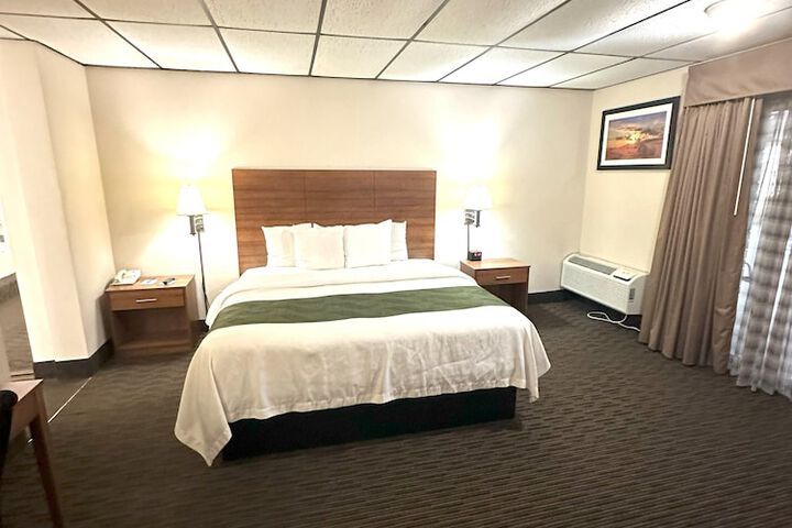 Room 64 of 163