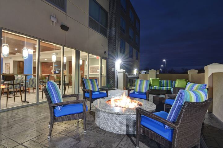 Terrace/Patio 49 of 49