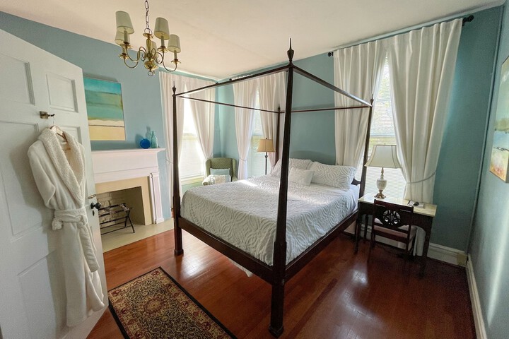 Room 35 of 55