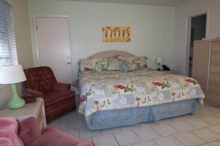 Room 45 of 79