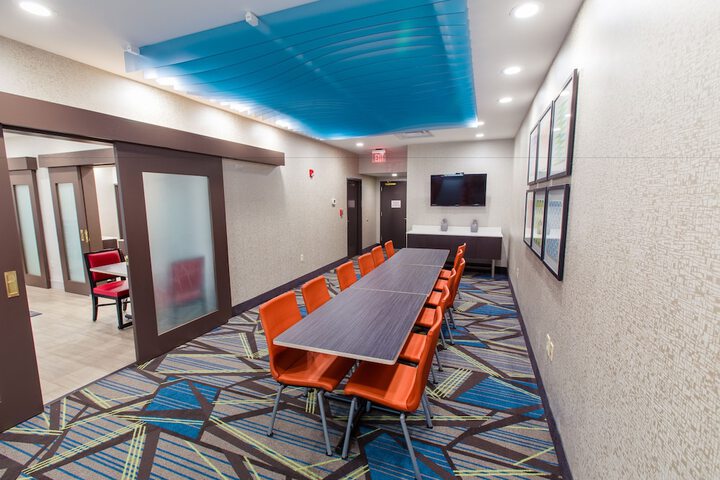 Holiday Inn Express Hotel & Suites Harriman by IHG