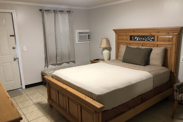 Room 20 of 25