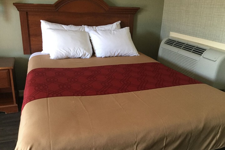 Room 14 of 39