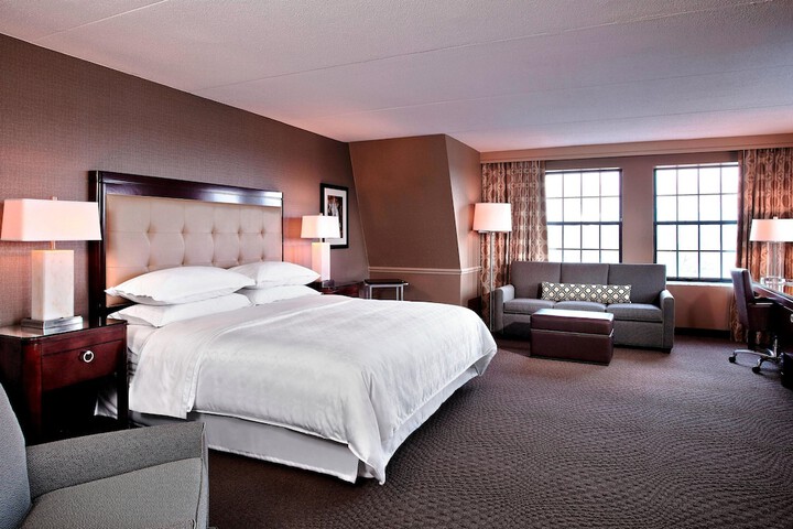 Room 28 of 58