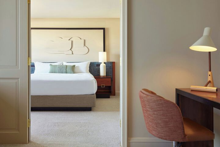Room 29 of 70