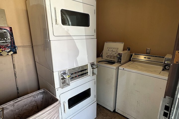 Laundry 44 of 44