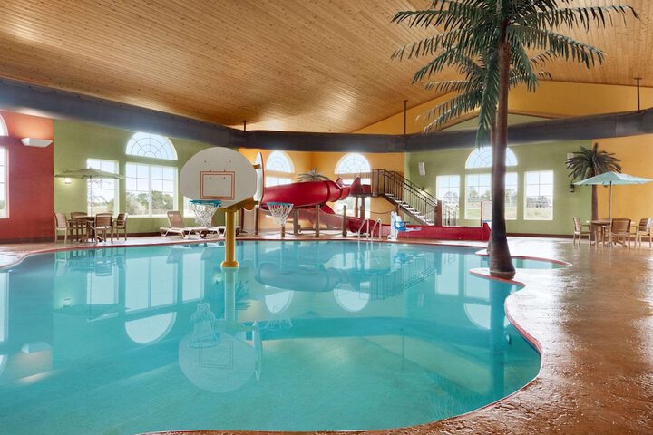 Pool 3 of 28