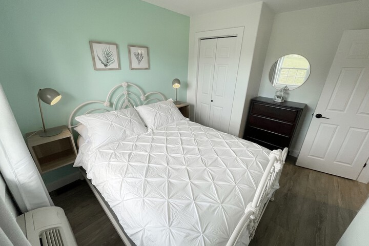 Room 54 of 144
