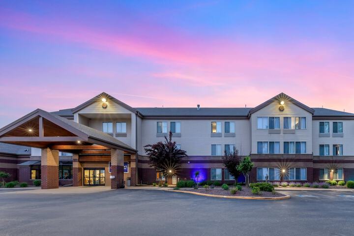 Comfort Inn & Suites New Lisbon