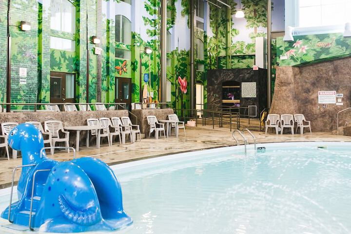 Pool 5 of 36