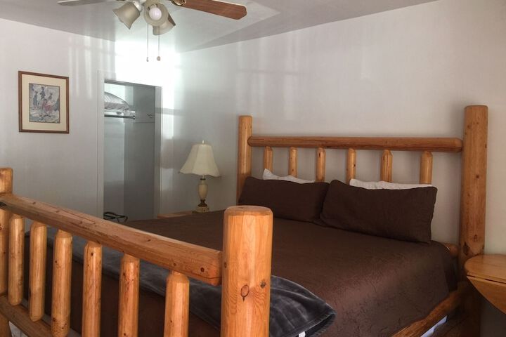Room 47 of 105