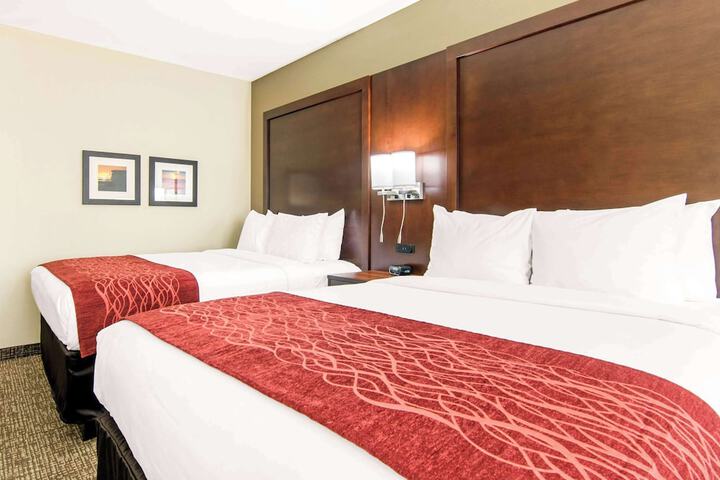 Comfort Inn & Suites Independence