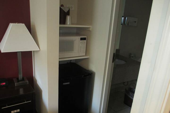Room 34 of 61