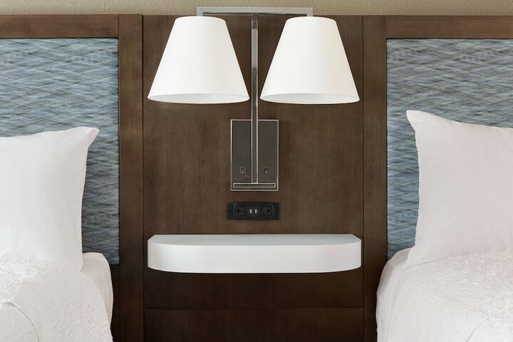 Room 22 of 46