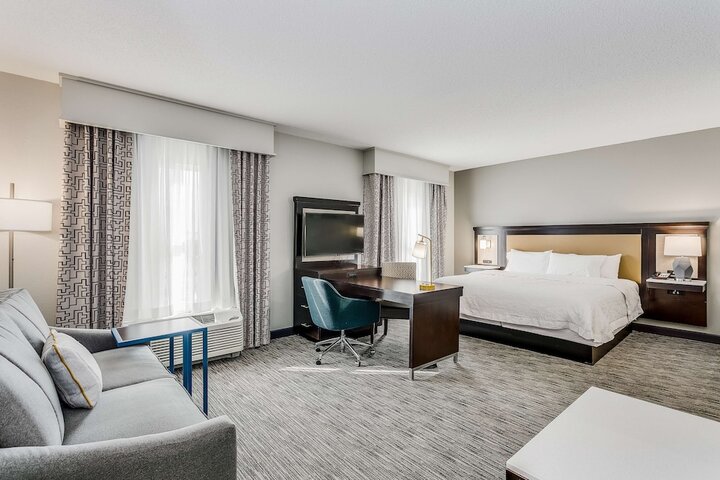 Room 22 of 65