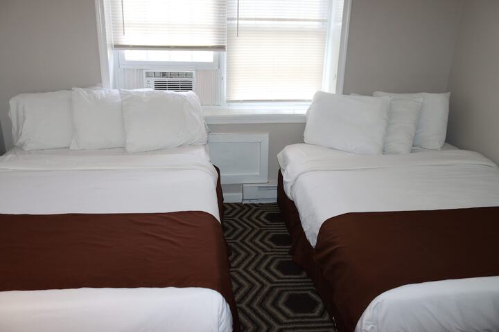 Room 36 of 83
