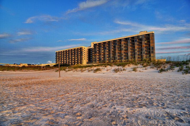 Hotel 2 of 63