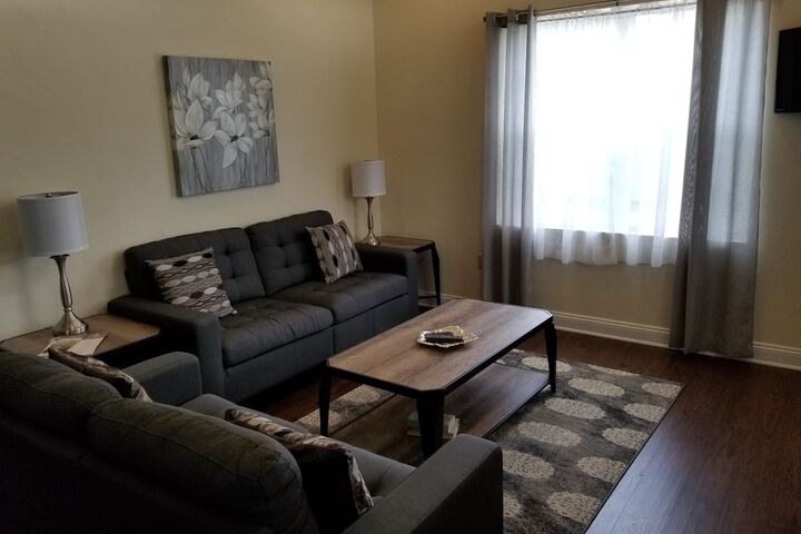Room 12 of 16
