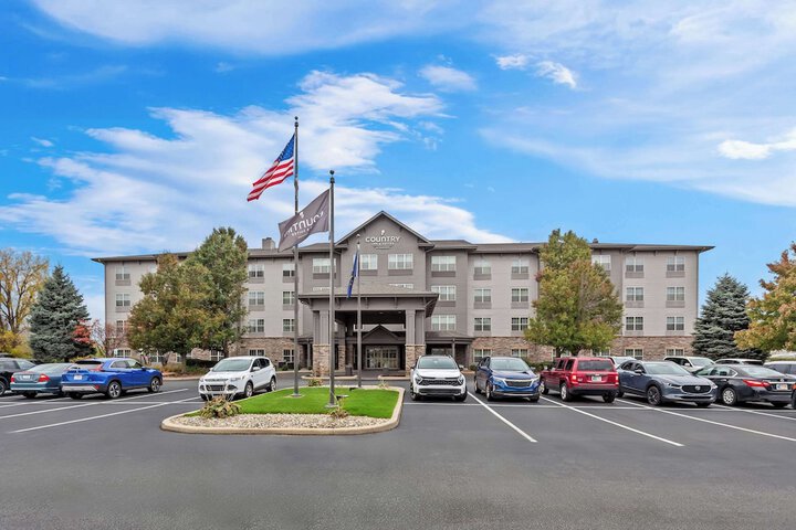 Country Inn & Suites by Radisson Portage, IN