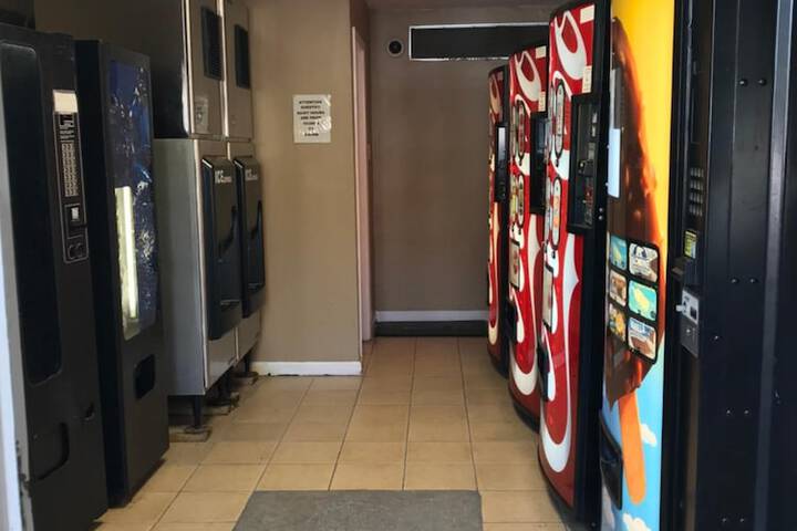 Carmel Inn & Suites