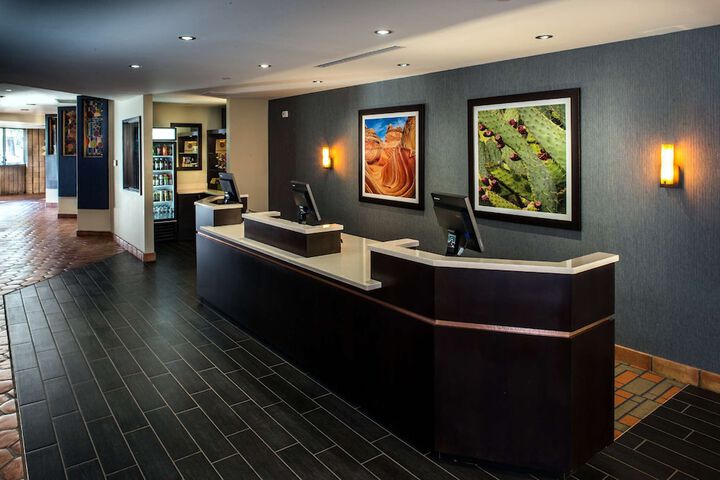 Hotel Interior 10 of 68