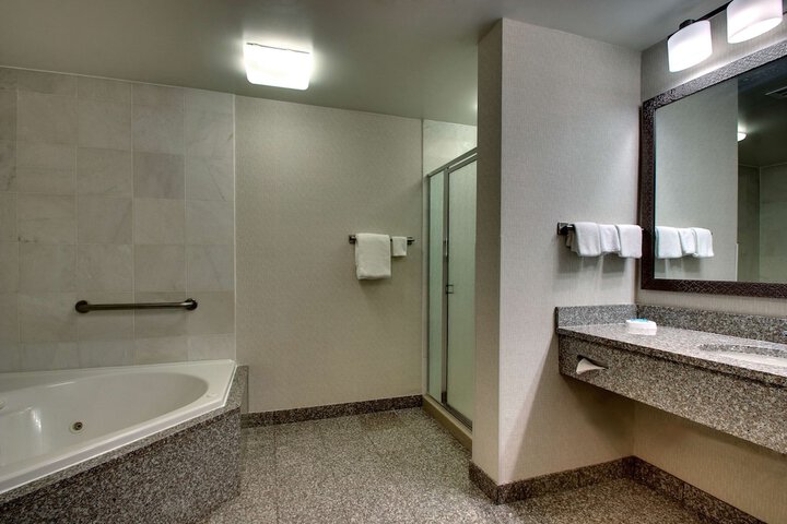 Room 20 of 90