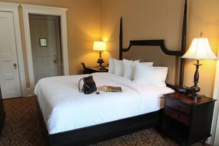 Room 50 of 58