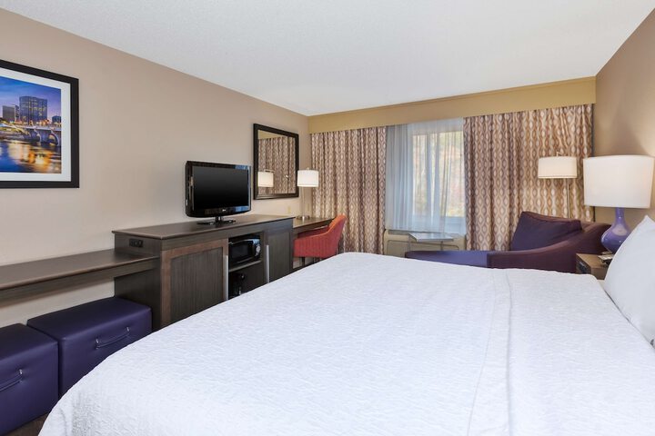 Room 14 of 20