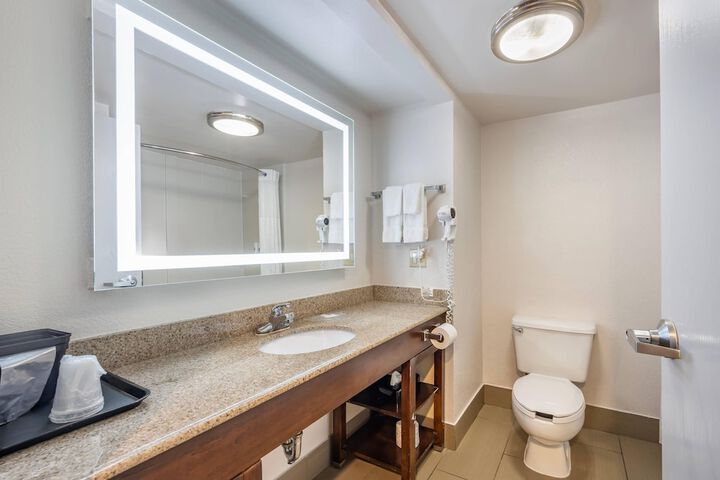 Comfort Inn & Suites Cookeville
