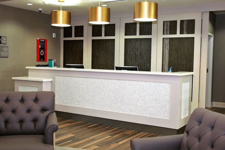 Hotel 4 of 55