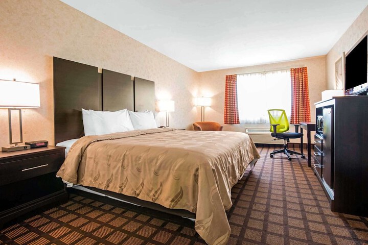 Quality Inn Monee I-57