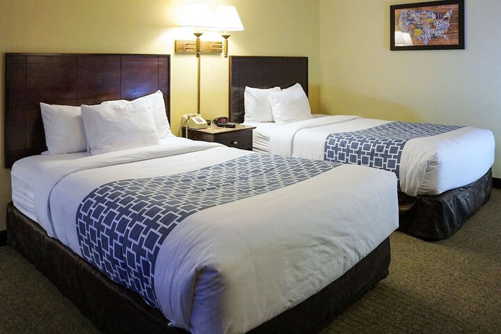 Room 21 of 30