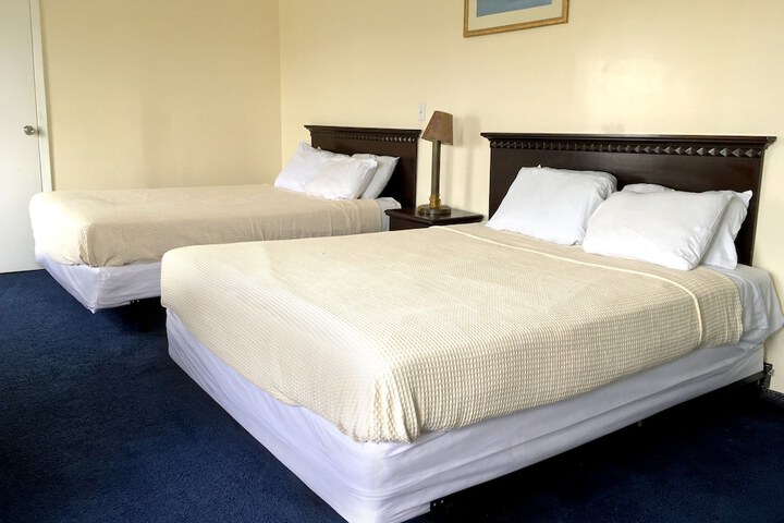 Belmar Inn
