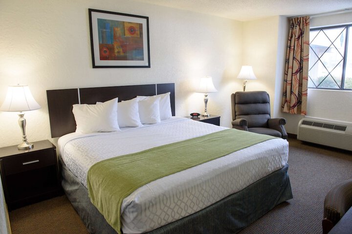 Room 7 of 31