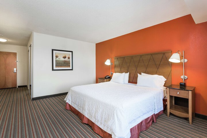 Room 14 of 21