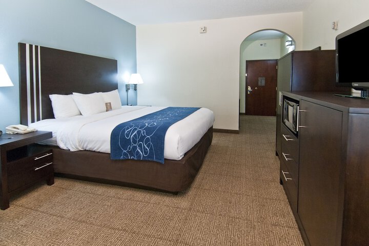 Room 44 of 66