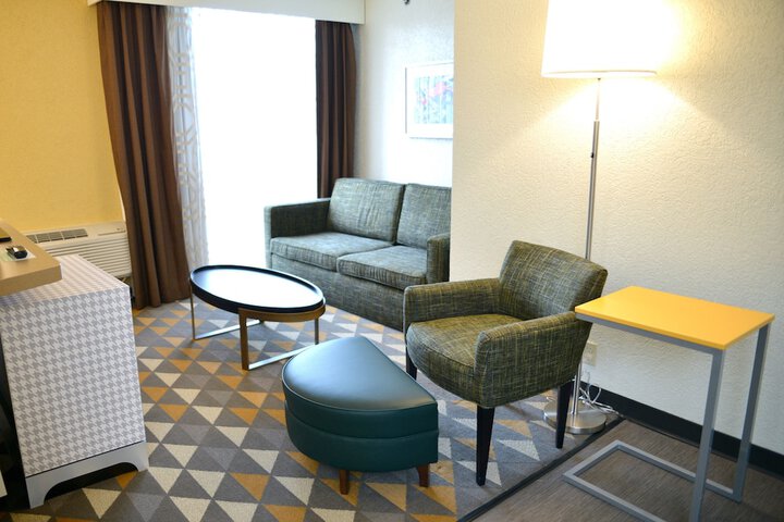 Room 15 of 39