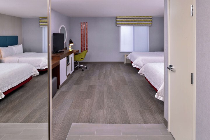 Hampton Inn & Suites Carson City