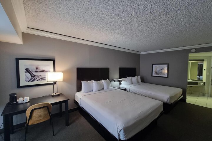 Travelodge by Wyndham Trois-Rivieres