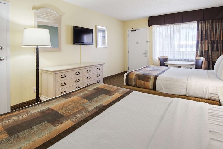 Room 19 of 24