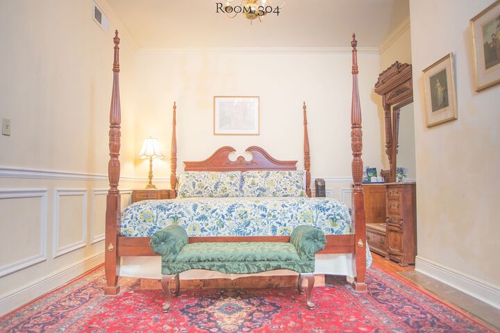 Room 84 of 170