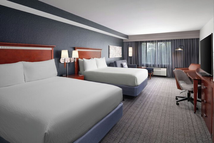 Courtyard by Marriott Fort Myers I-75 / Gulf Coast Town Center