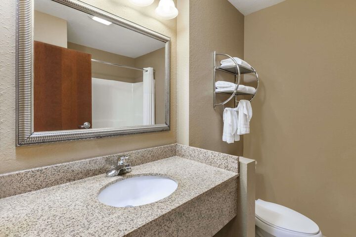 Room 14 of 17