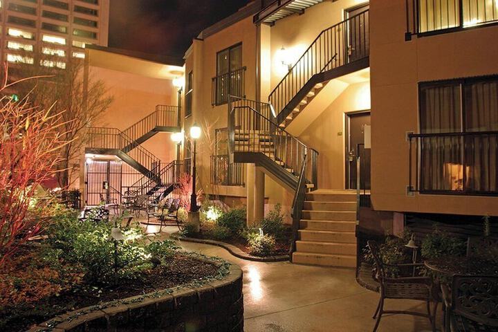 WorldMark Seattle - The Camlin