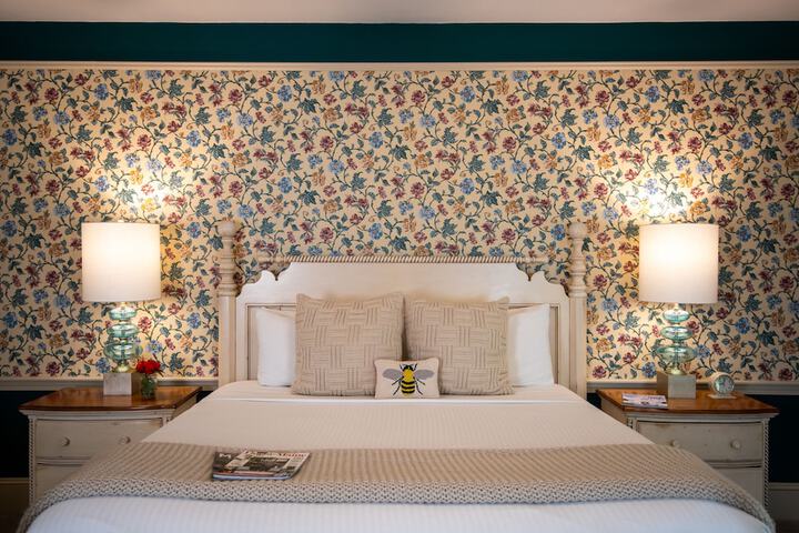 Room 47 of 143