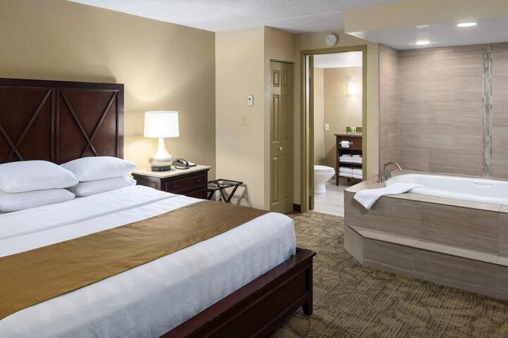 Room 20 of 35